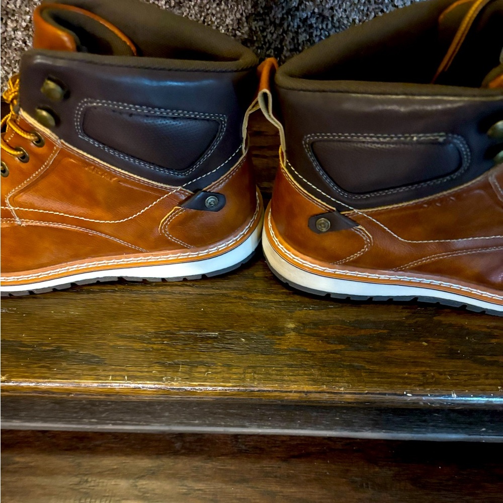 Men’s brown ankle boots. Triple tone brown ankle boots.